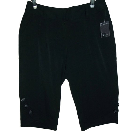 Mixit Size 4 Solid Black Bermuda Dress Shorts pleated buttons polyester stretch - Picture 1 of 12